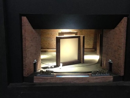舞臺上的第二道光影 中國第二屆舞臺美術展作品集漫評
